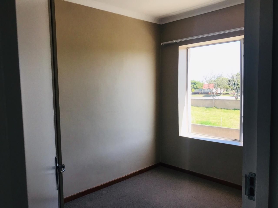 To Let 2 Bedroom Property for Rent in George South Western Cape